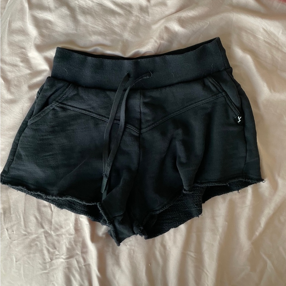 SOLD - Joylab Comfy Shorts